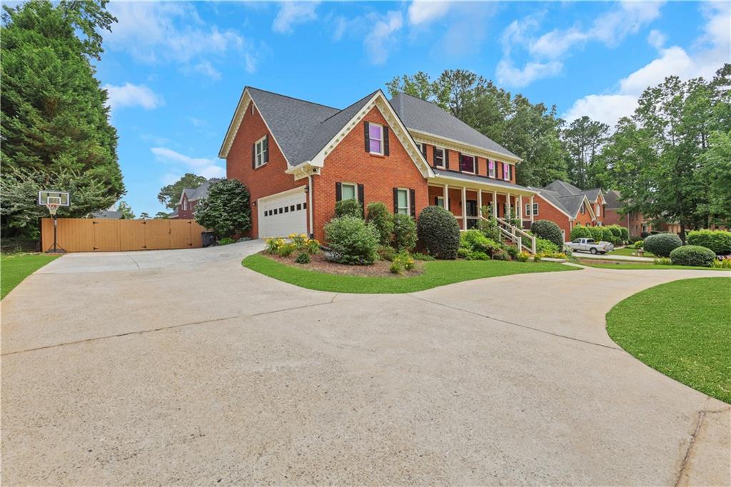 2535 Winthrope Way