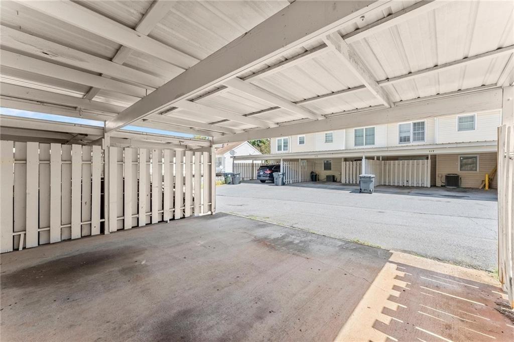 Holcomb Crossing - Residential