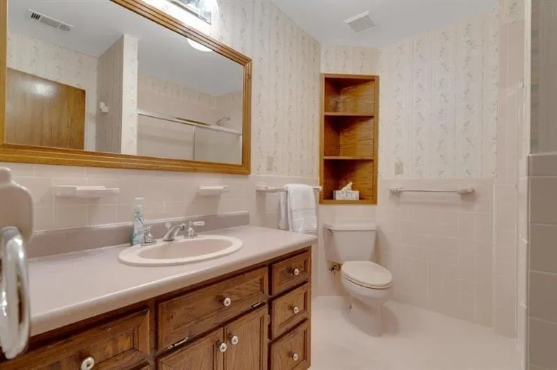 Douglasville, Georgia 30135, United States, 3 Bedrooms Bedrooms, ,4 BathroomsBathrooms,Residential,Active,12943