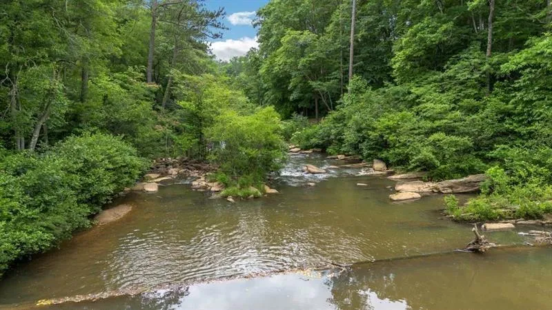 Douglasville, Georgia 30135, United States, 3 Bedrooms Bedrooms, ,4 BathroomsBathrooms,Residential,Active,12943