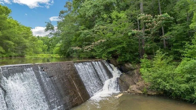 Douglasville, Georgia 30135, United States, 3 Bedrooms Bedrooms, ,4 BathroomsBathrooms,Residential,Active,12943