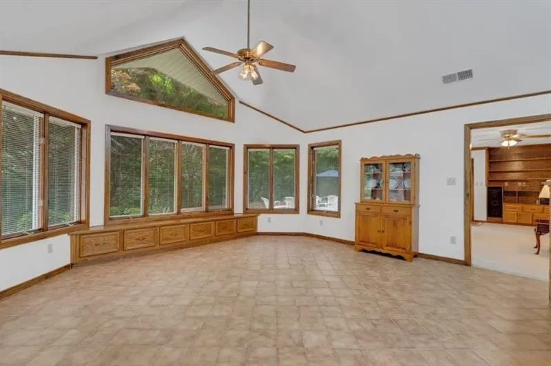 Douglasville, Georgia 30135, United States, 3 Bedrooms Bedrooms, ,4 BathroomsBathrooms,Residential,Active,12943