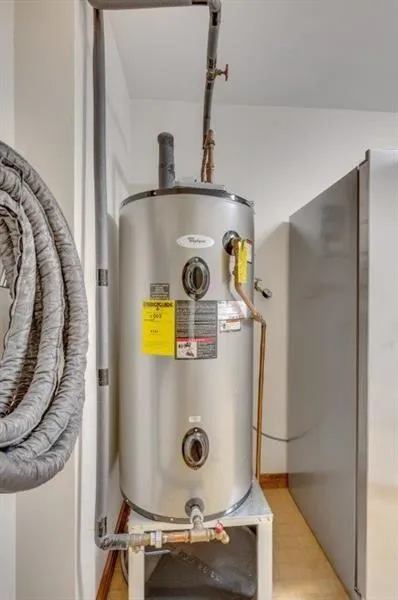 Douglasville, Georgia 30135, United States, 3 Bedrooms Bedrooms, ,4 BathroomsBathrooms,Residential,Active,12943