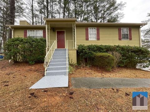 Photo of 2596 Woodland Drive, Kennesaw, GA 30152 (MLS # 7755898)