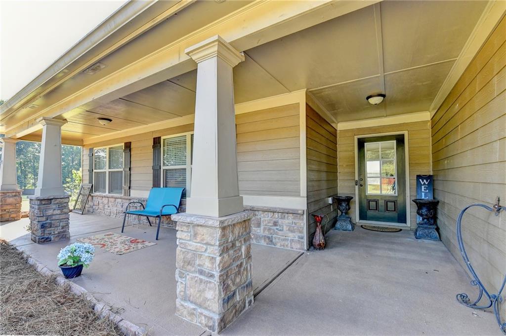 690 Lake Vista Drive