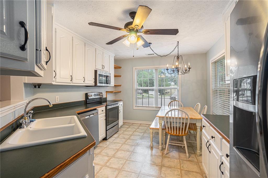 282 Hampton Creek Road