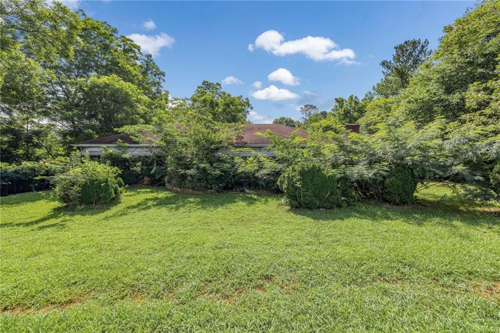 2144 Hog Mountain Road