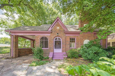 Homes For Sale - 1449 Glenwood Avenue<br/> Atlanta, GA 30316