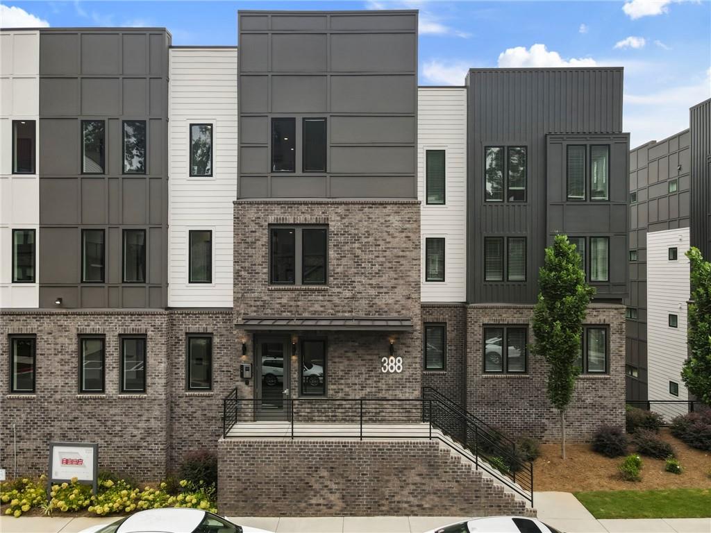 388 Pratt Drive SE 2113