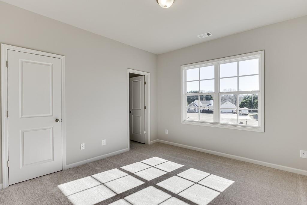 8955 Claude Martin Drive, Gainesville, Georgia image 30