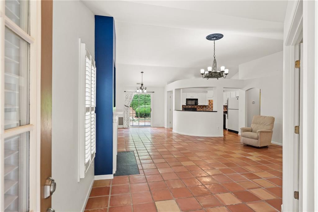 422 Arrowhead Trail
