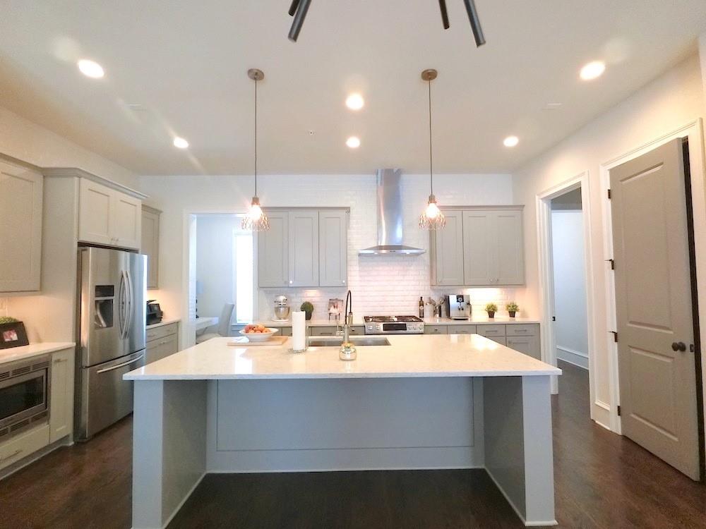 Avalon - Residential Lease