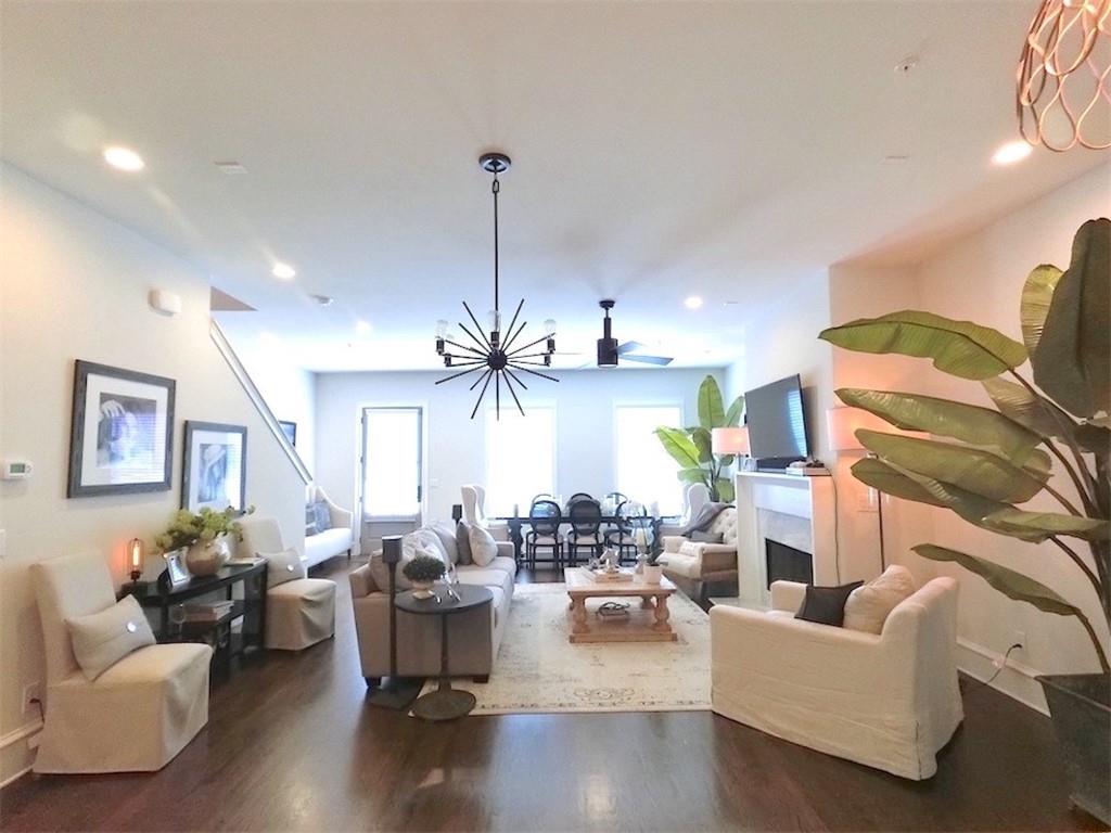 Avalon - Residential Lease