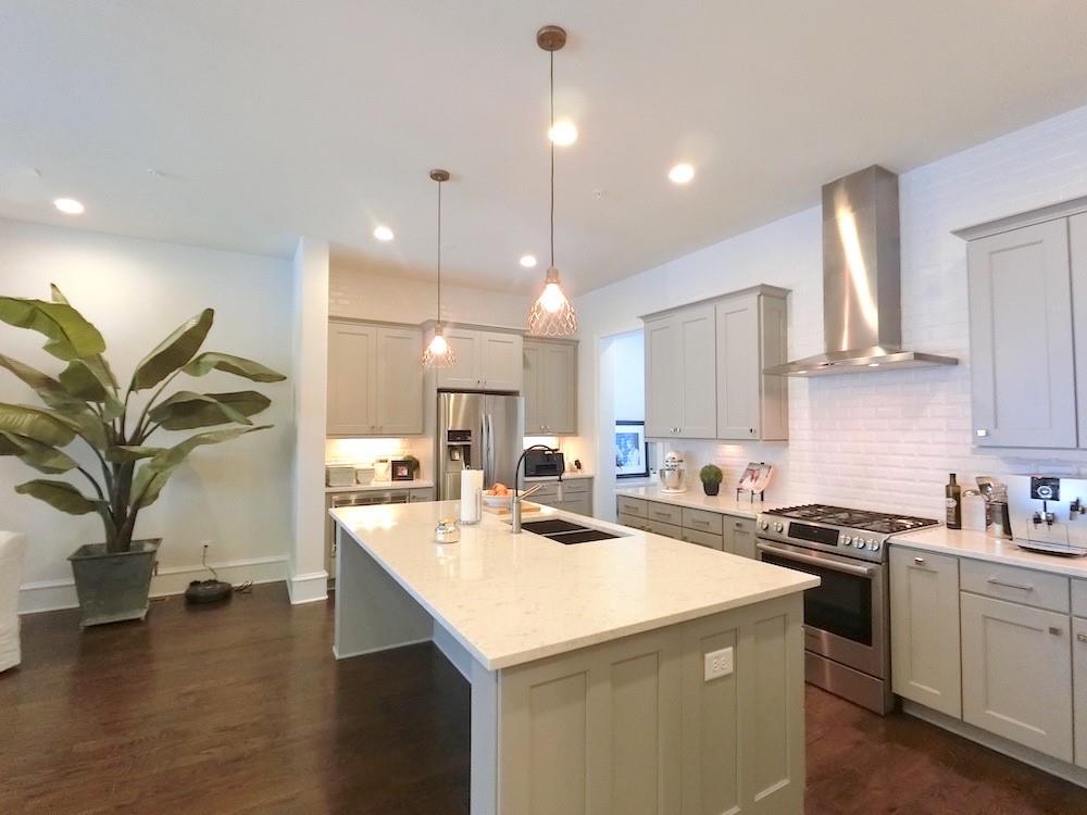 Avalon - Residential Lease