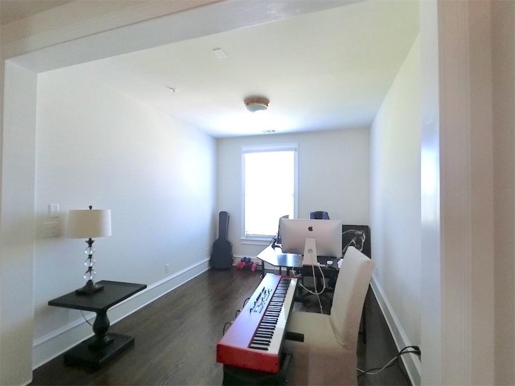 Avalon - Residential Lease