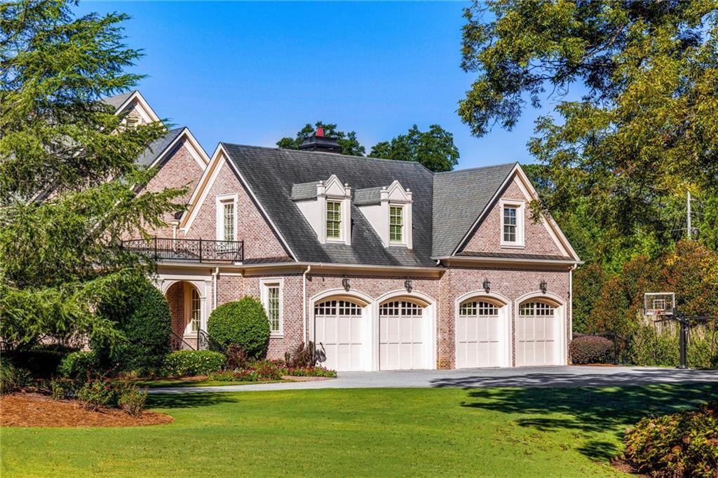 4000 Heatherwood Way