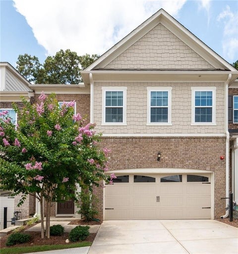 Townhouse For Sale - 203 Holden Way<br/> Woodstock, GA 30189