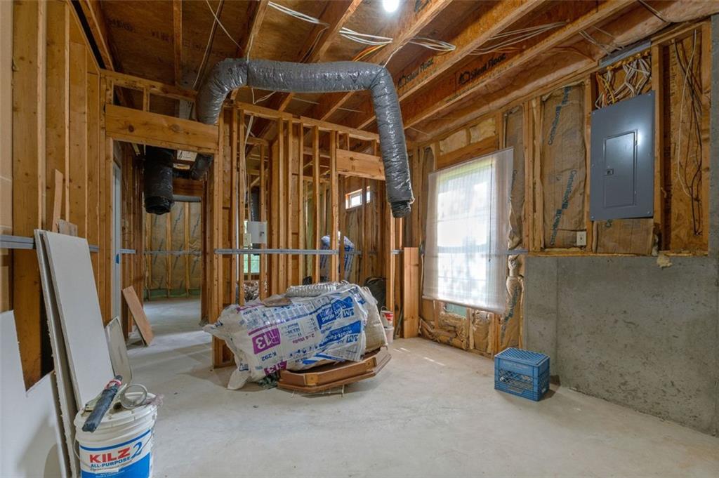 7434 Chads Circle, Jonesboro, Georgia image 31