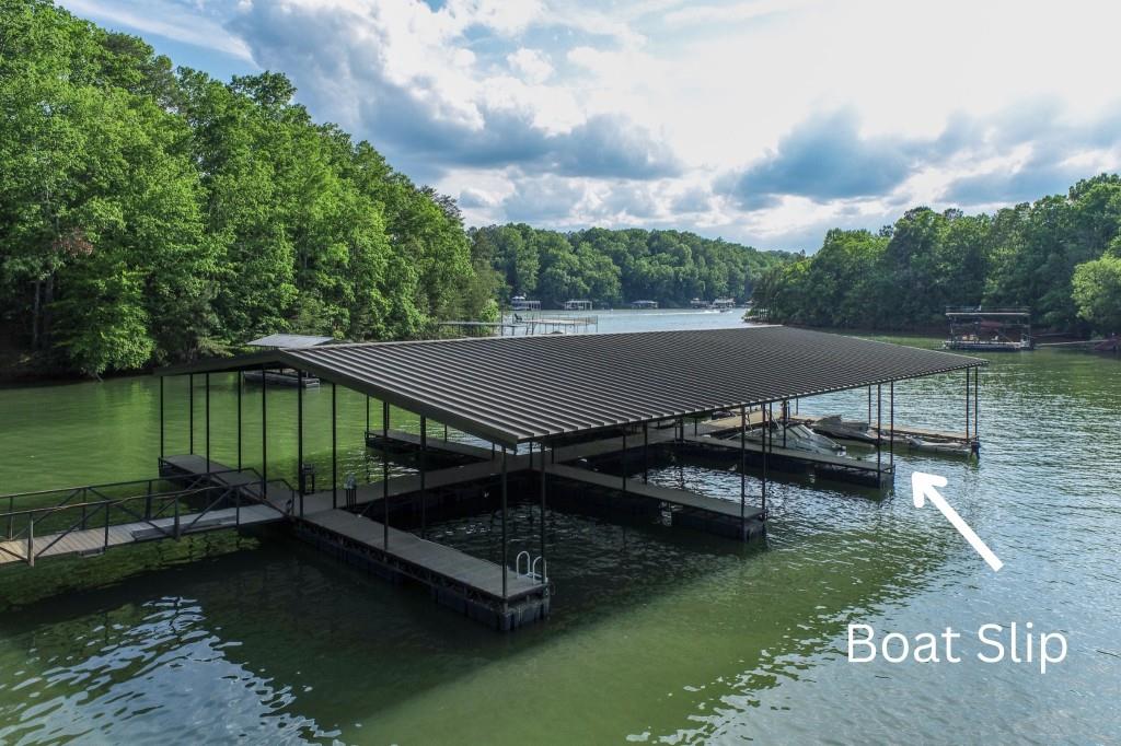 6125 Deepwater Cove