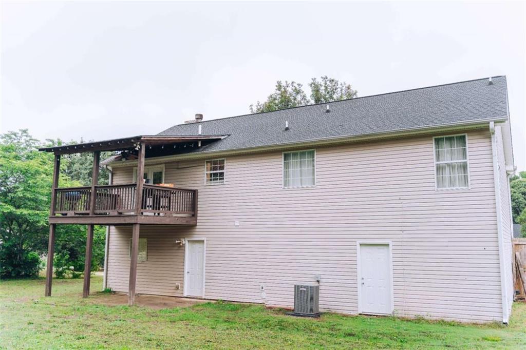 540 Mackinaw Drive