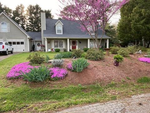 A home in Dawsonville