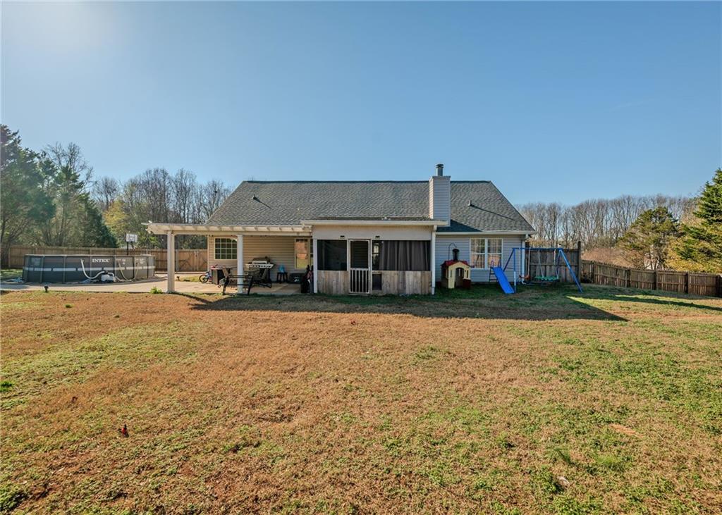 160 GLENN FULLER Circle