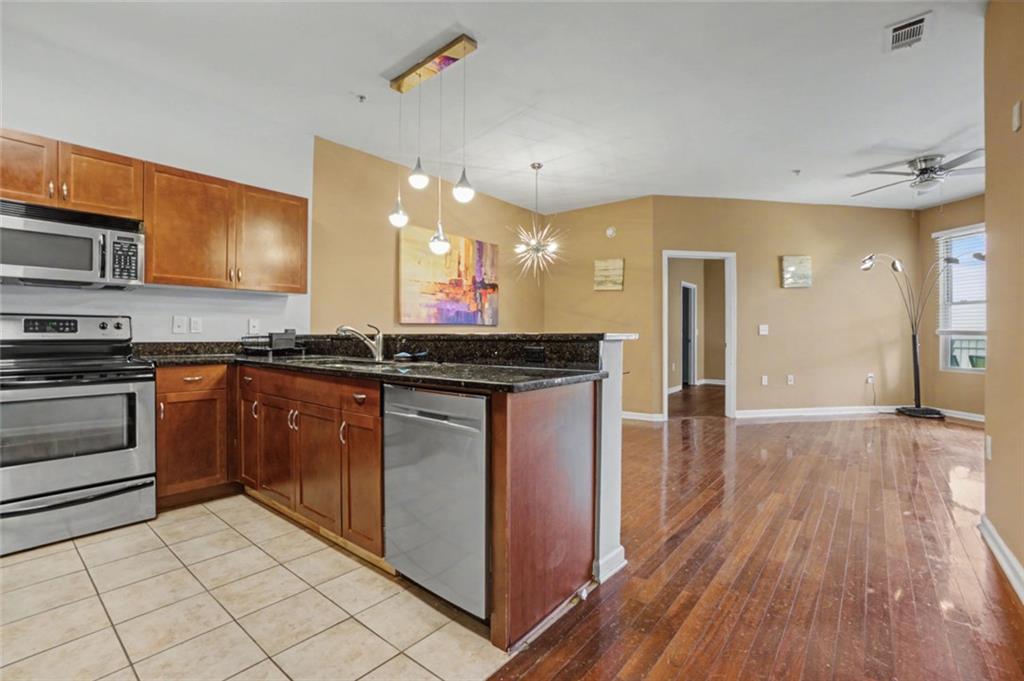 870 NW Mayson Turner Road NW 1311