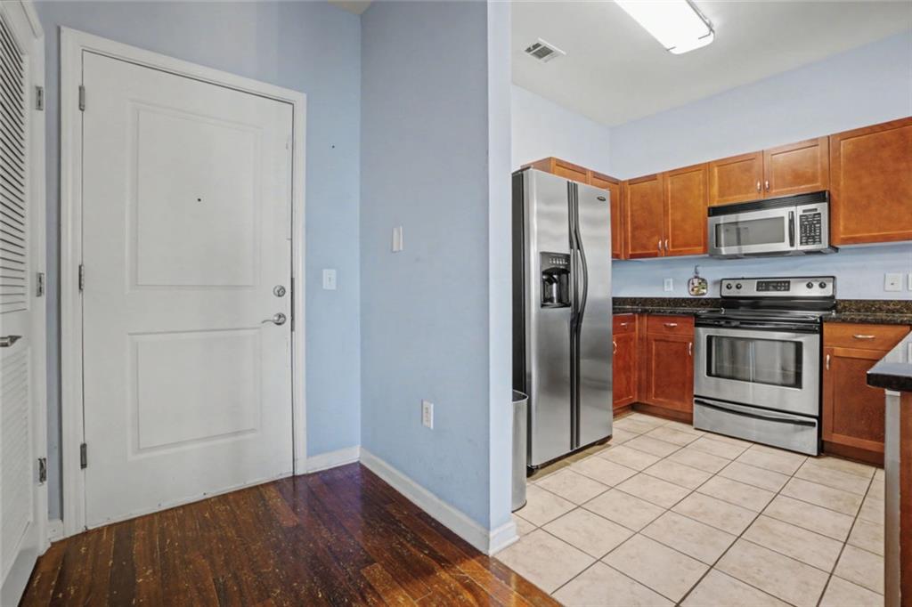 870 NW Mayson Turner Road NW 1311