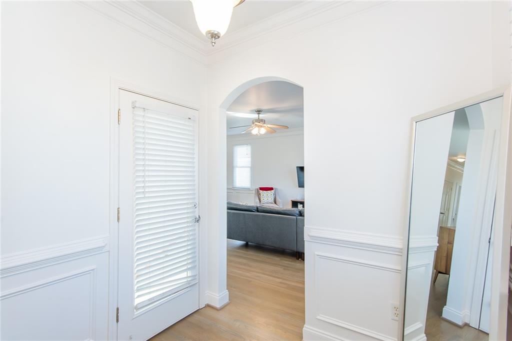 74 Hogue Street NE 2
