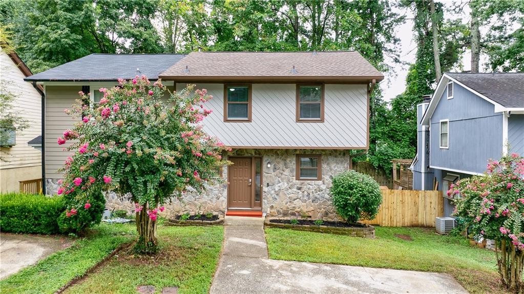 Falling Water - Residential Lease