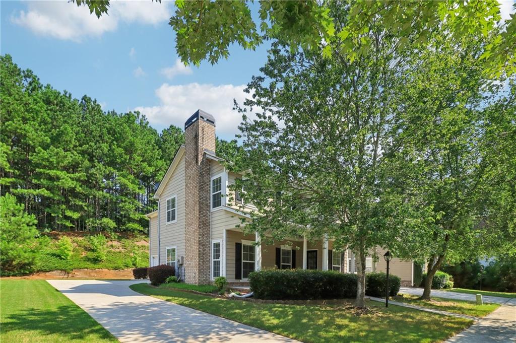 1009 Lake Pointe Court