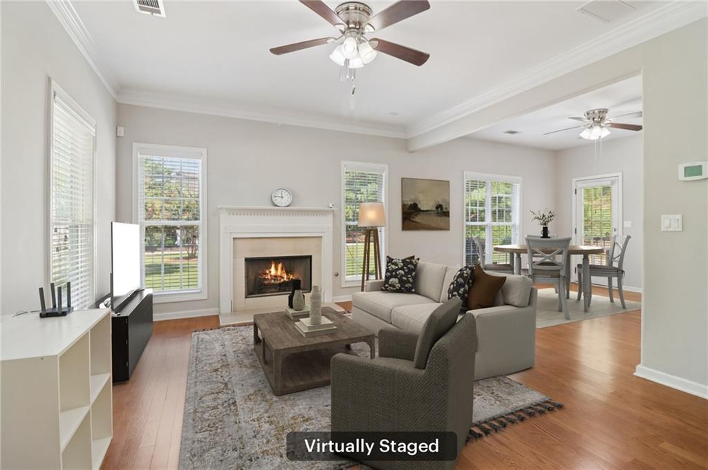 1009 Lake Pointe Court