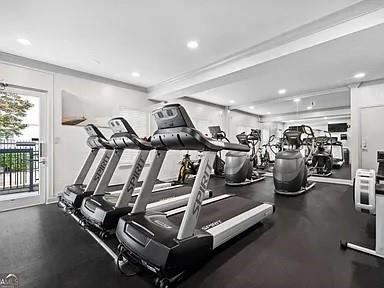 1075 Peachtree Walk A205
