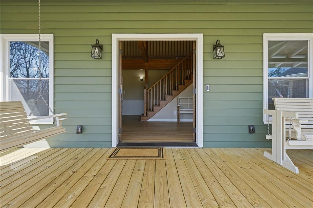 858 Honeysuckle Lane