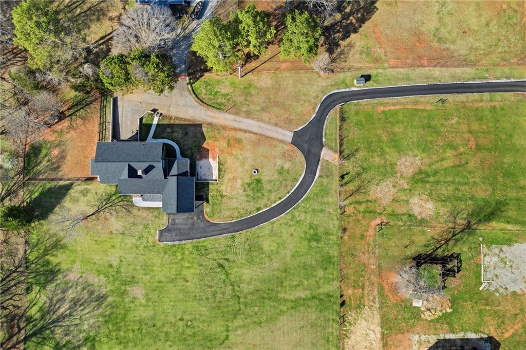 858 Honeysuckle Lane