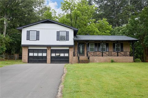 382 Plantation Boulevard Lawrenceville GA 30046