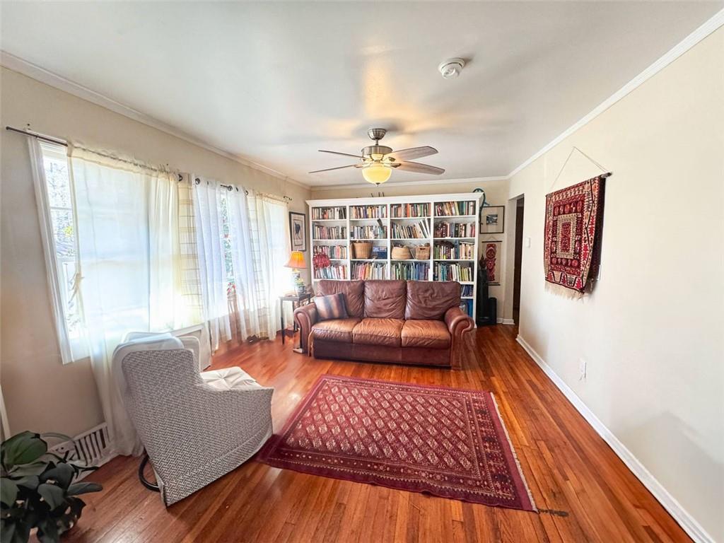 2567 Connally Drive, East Point, Georgia image 10