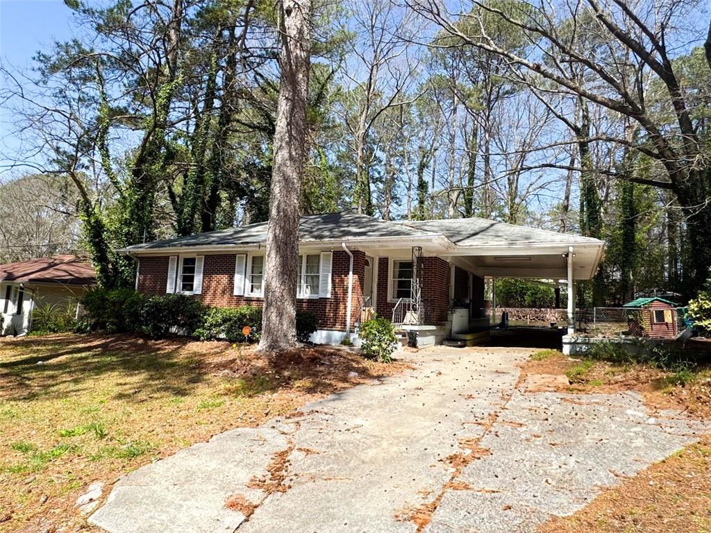 2567 Connally Drive, East Point, Georgia image 8