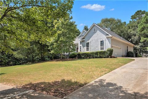 A home in Mcdonough