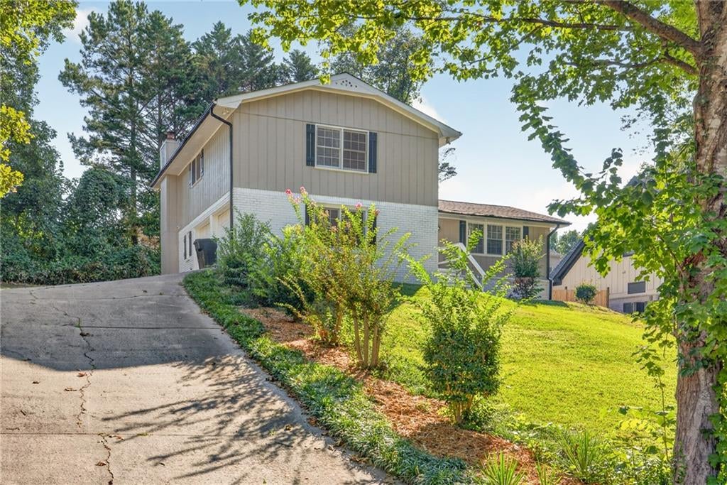 3717 Leisure Court