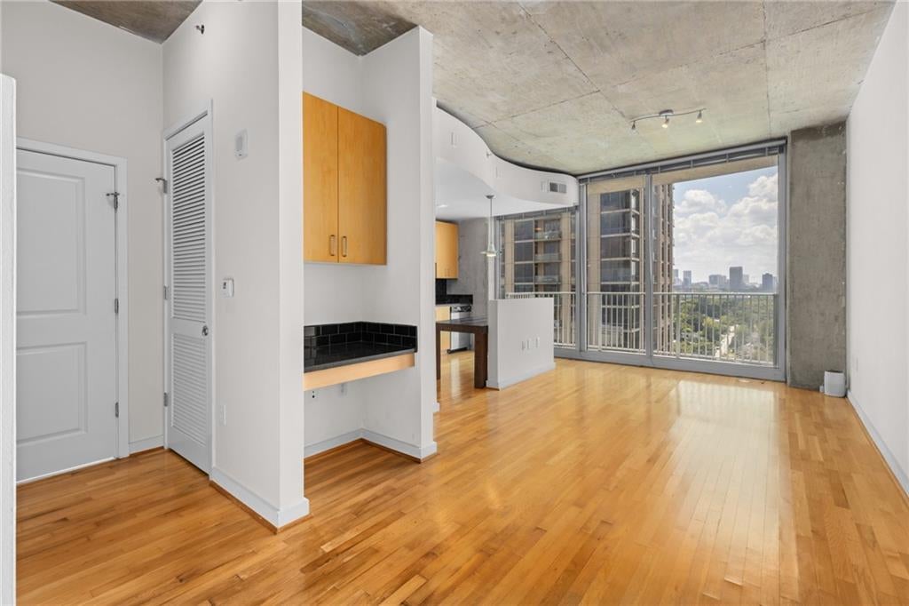 361 17th Street NW 1709