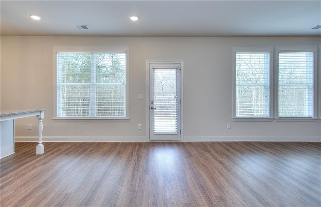 70 Cooper Drive, Mansfield, Georgia image 4