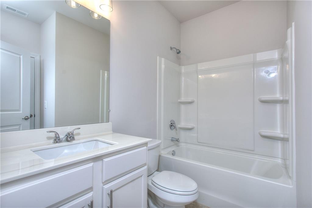 70 Cooper Drive, Mansfield, Georgia image 9