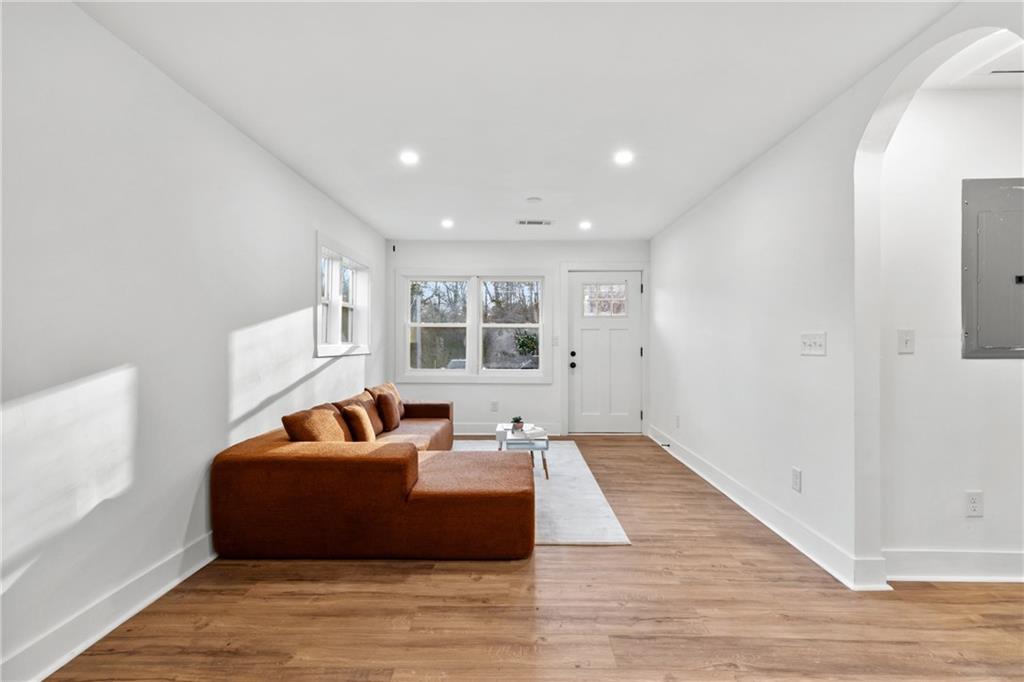 2211 Macon Drive, Atlanta, Georgia image 6