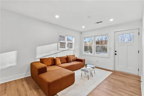 2211 Macon Drive SW, Atlanta, GA 30315 - MLS#: 7571619