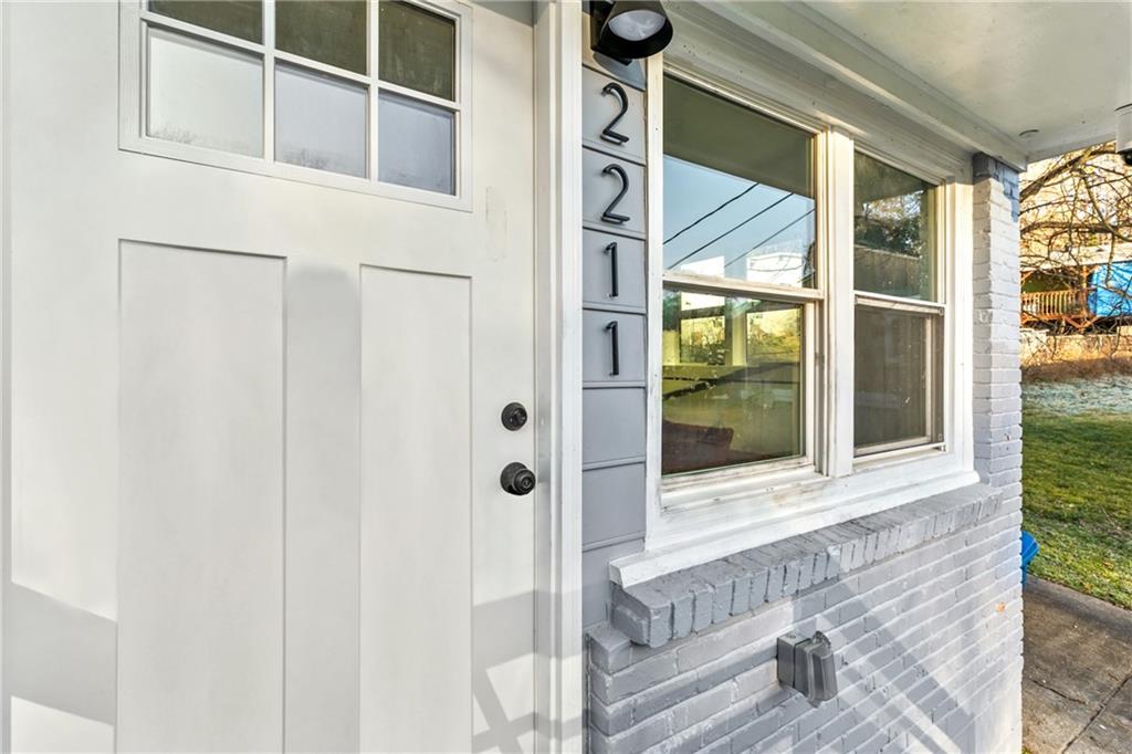 2211 Macon Drive, Atlanta, Georgia image 4