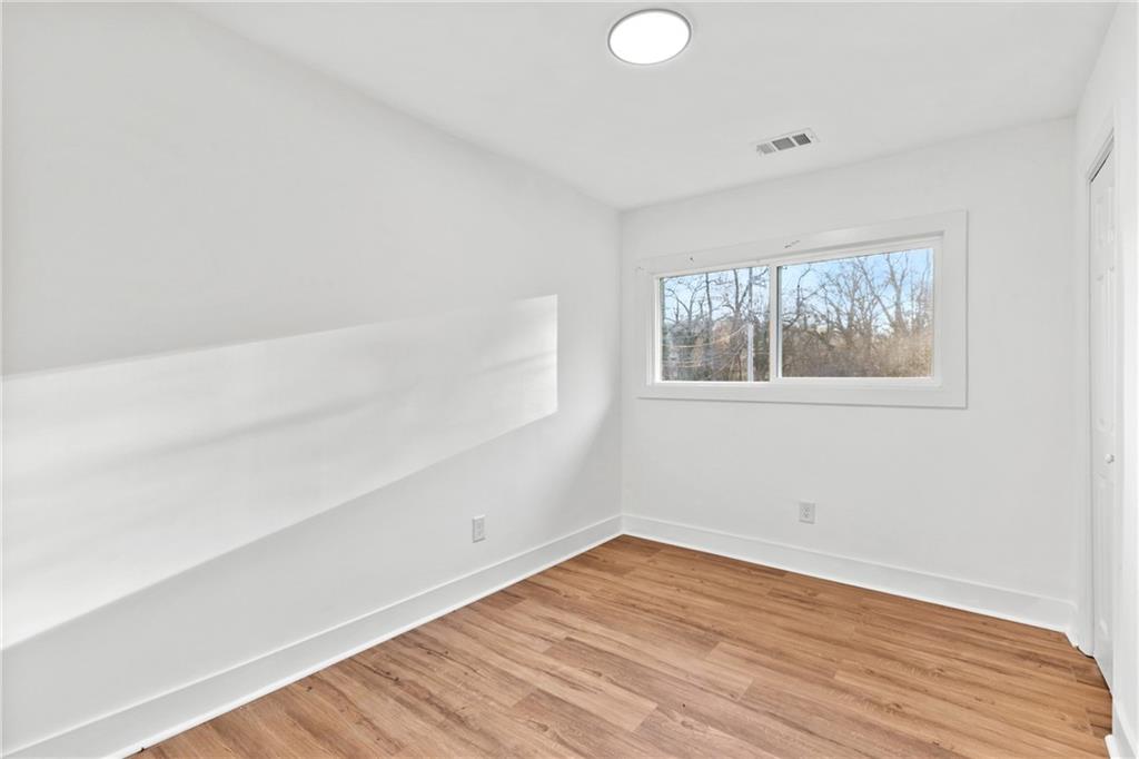 2211 Macon Drive, Atlanta, Georgia image 14