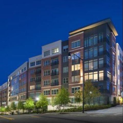 Condo For Rent - 400 Pharr Road #189<br/> Atlanta, GA 30305