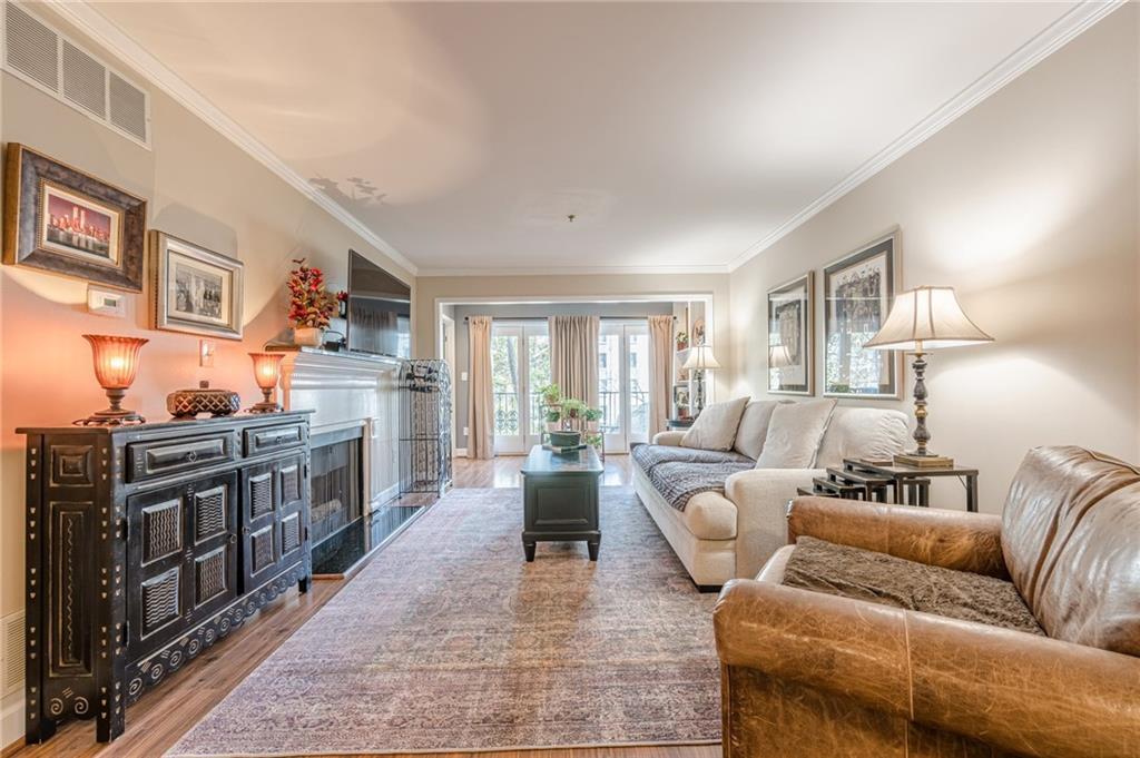 3201 Lenox Road NE 16