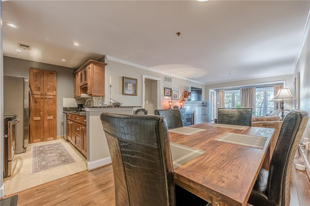 3201 Lenox Road NE 16